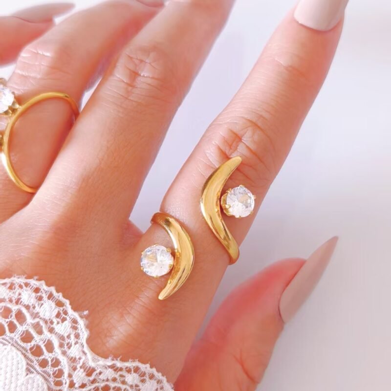 Serpentine Dual Stone Gold Ring