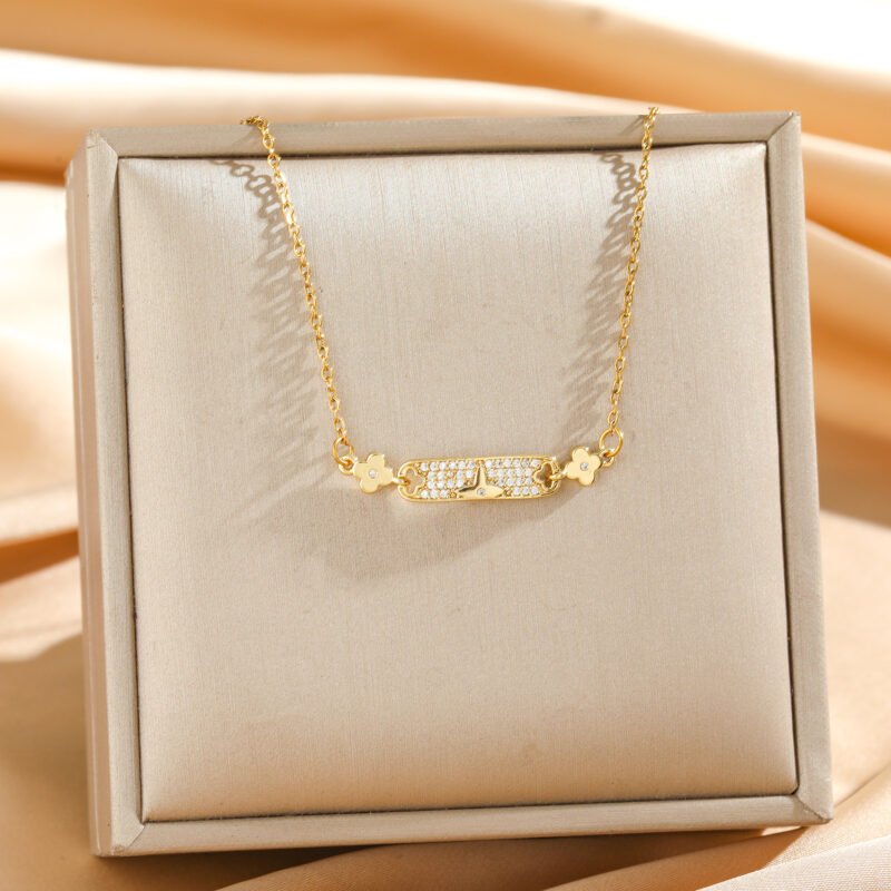Stardust Bar Necklace