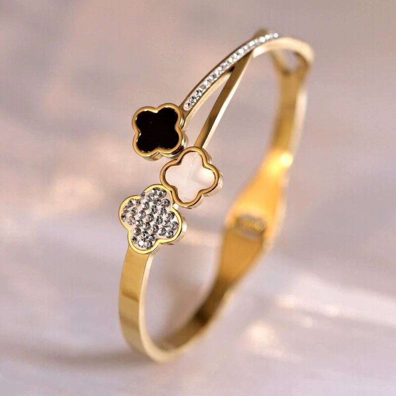 Triple Contrast Clover Bangle