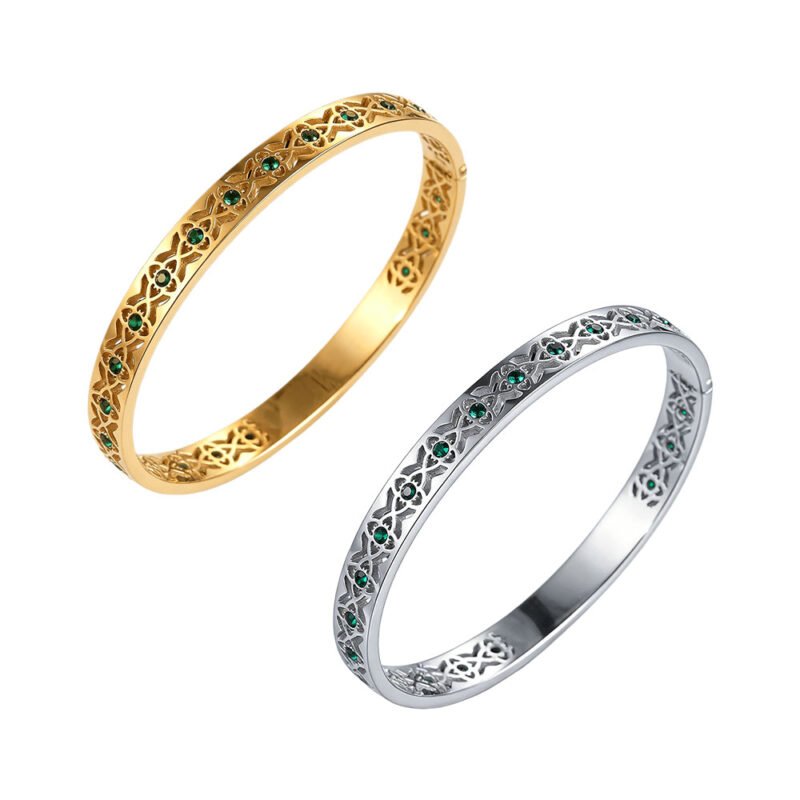 Emerald Filigree Clover Bangle
