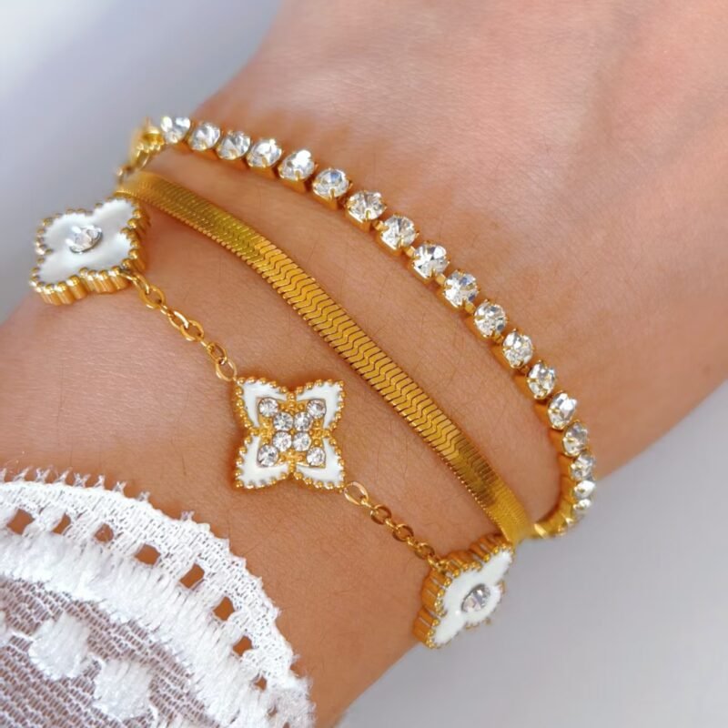 Enamel Clover Station Bracelet