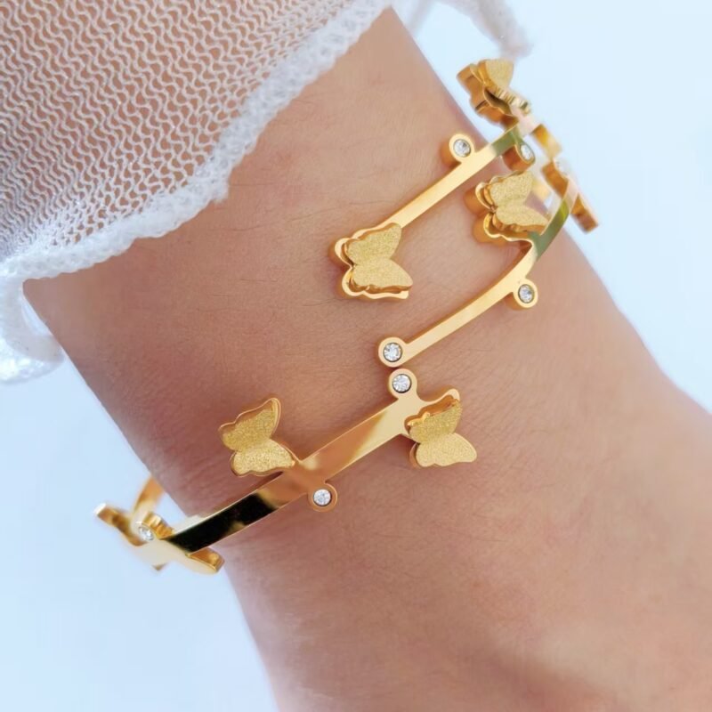 Frosted Butterfly Clip Bangle