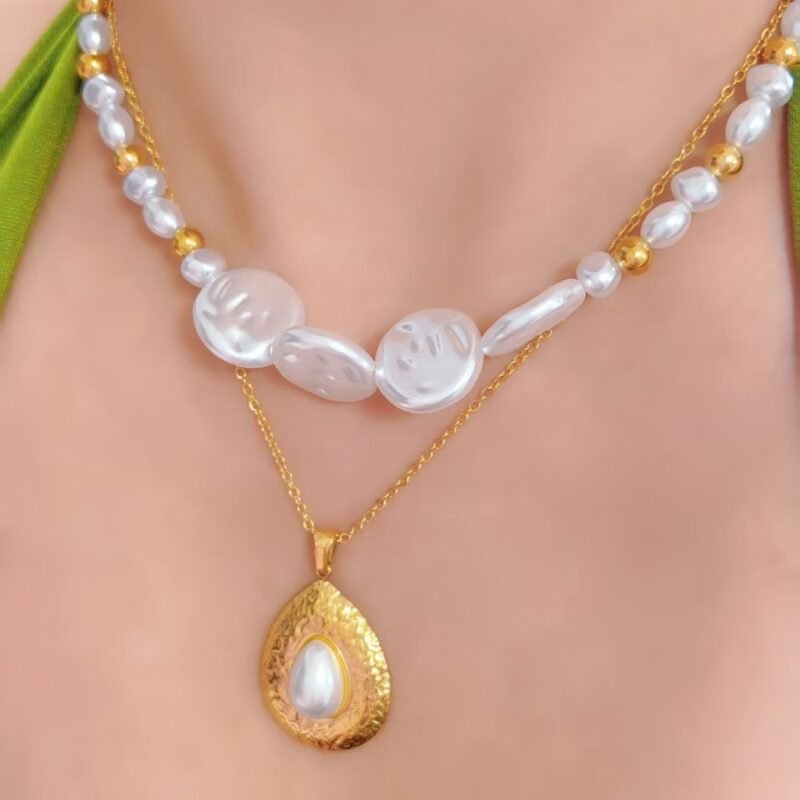 Luminous Baroque Pearl Gold Necklace