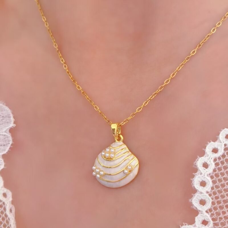 Pearl Tide Necklace