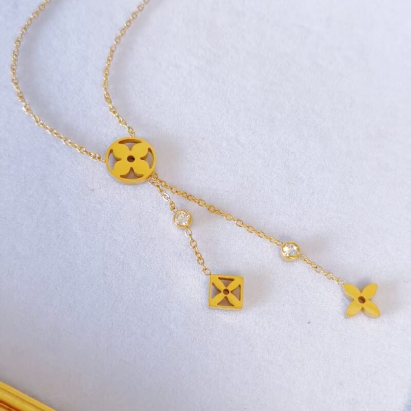 Clover Lariat Y-Necklace
