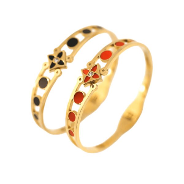 Enamel Clover Star Bangle