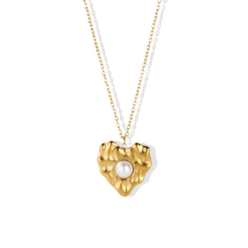Hammered Gold Heart Pearl Necklace