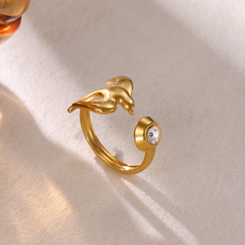 Soaring Swallow Bezel Zircon Bypass Open Ring