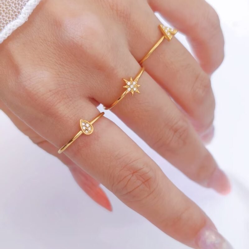 Pavé Teardrop Sunburst Dainty Open Ring