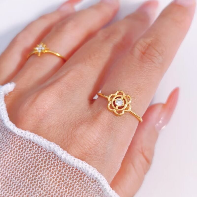 Swirl Outline Flower Zircon Dainty Open Ring