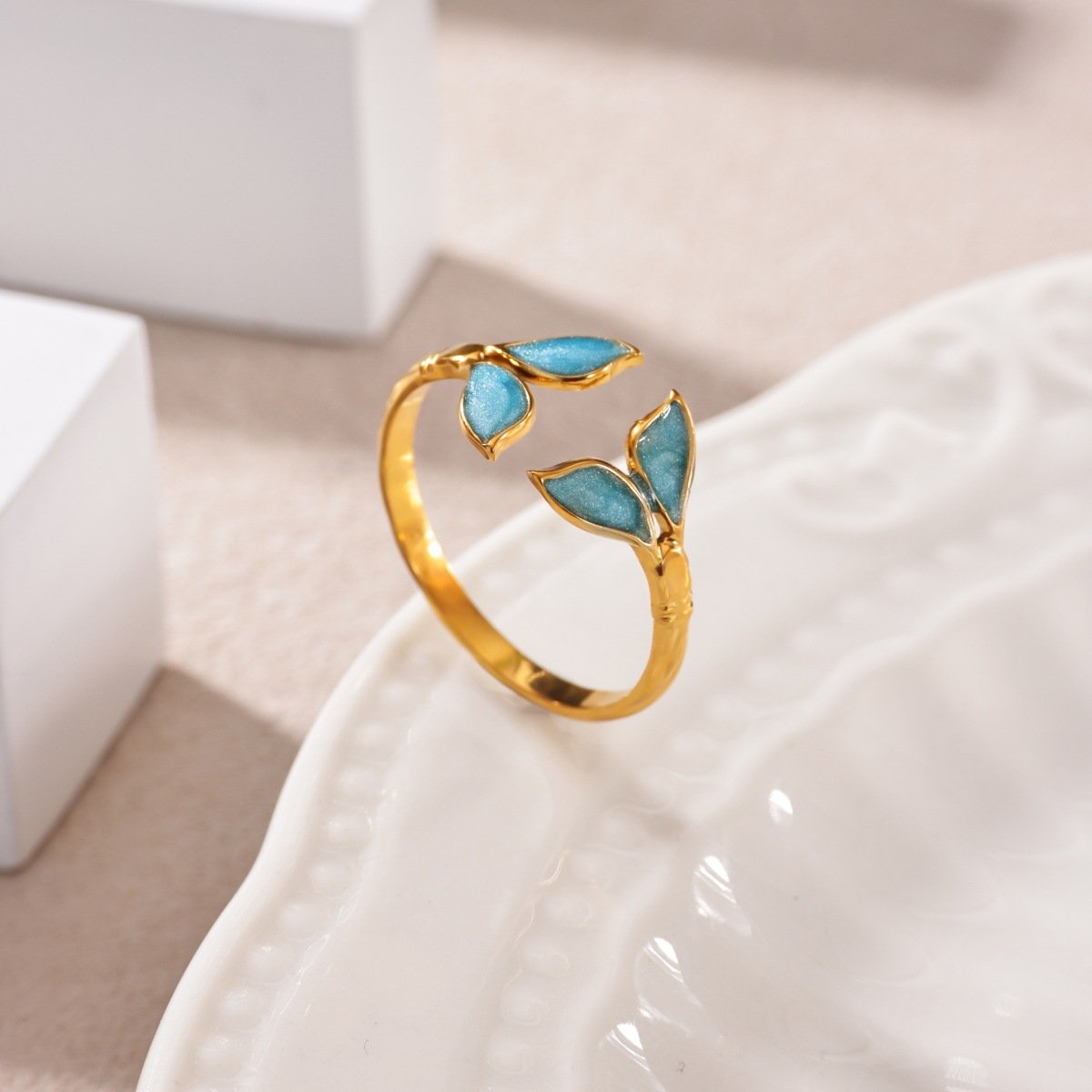 Mermaid Tail Ring - Image 4