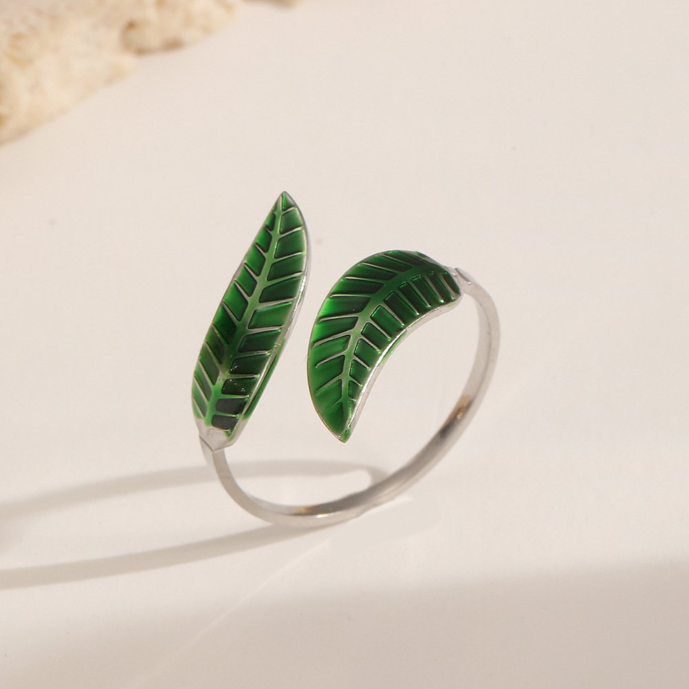 Wrap Leaf Ring - Image 3