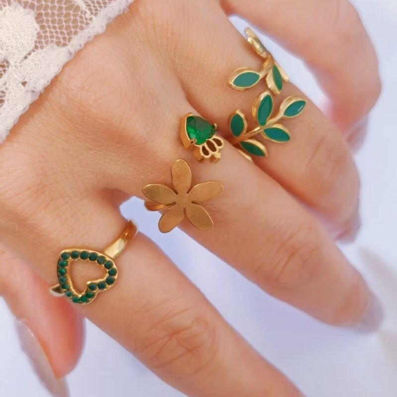 Olive Leaf Enamel Ring