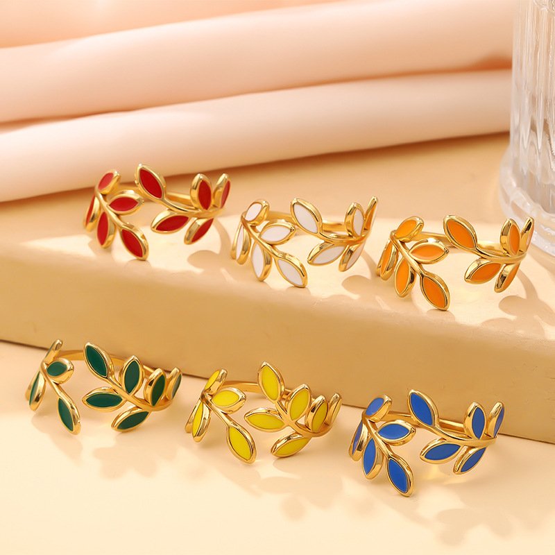 Olive Leaf Enamel Ring - Image 4