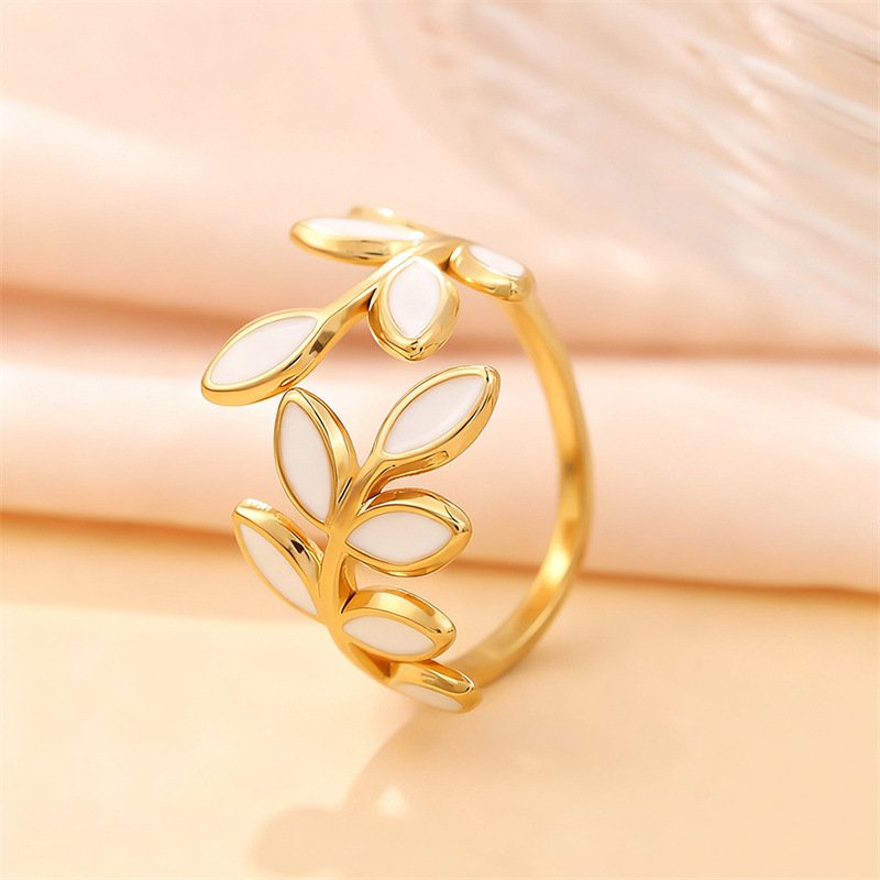 Olive Leaf Enamel Ring - Image 9