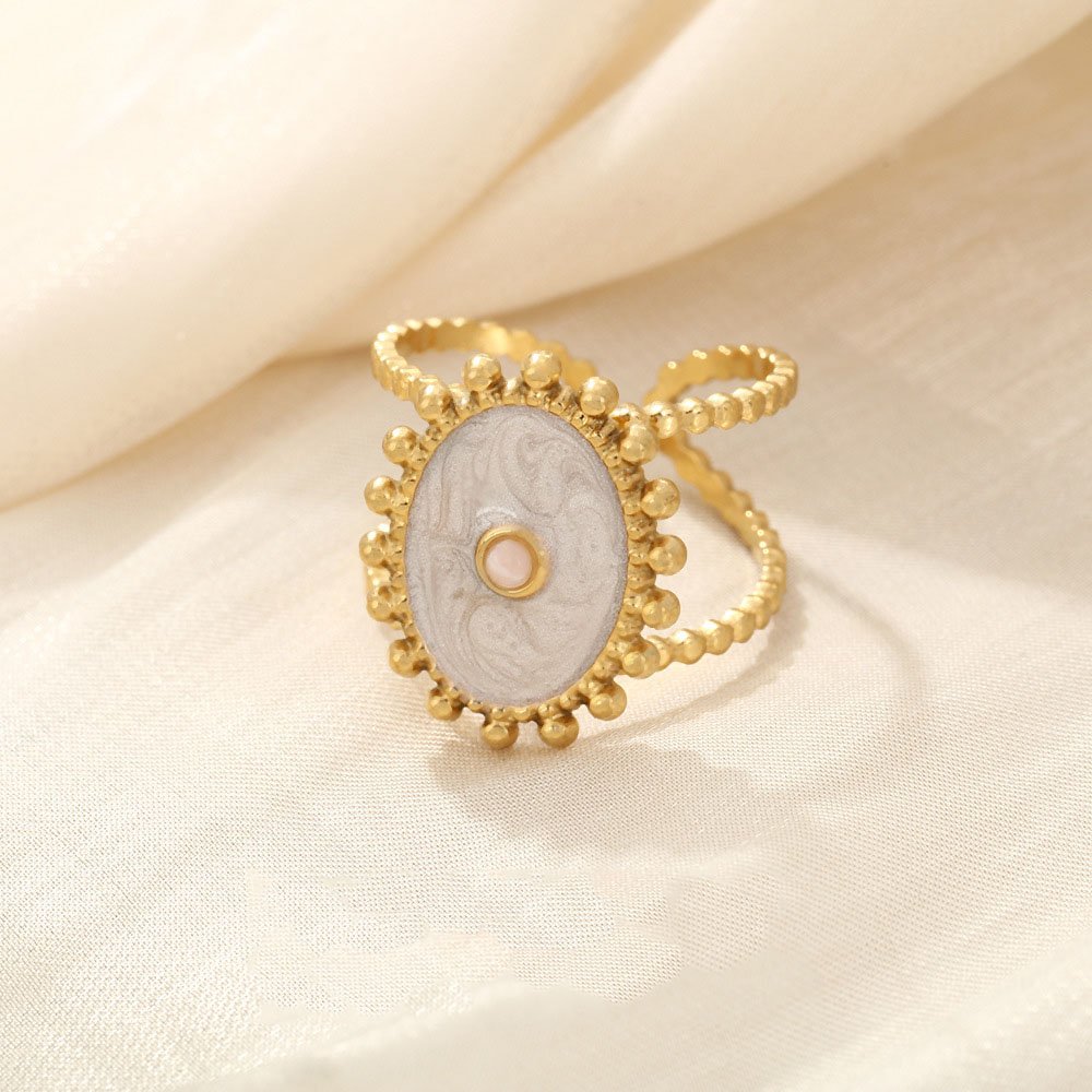 Vintage Enamel Sunburst Ring - Image 4