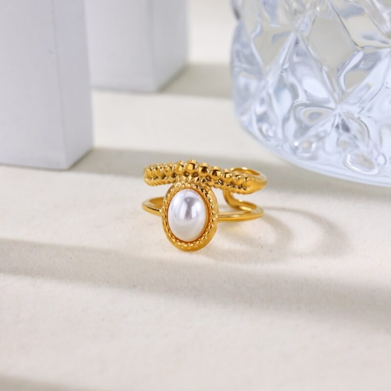 Vintage Halo Pearl Ring