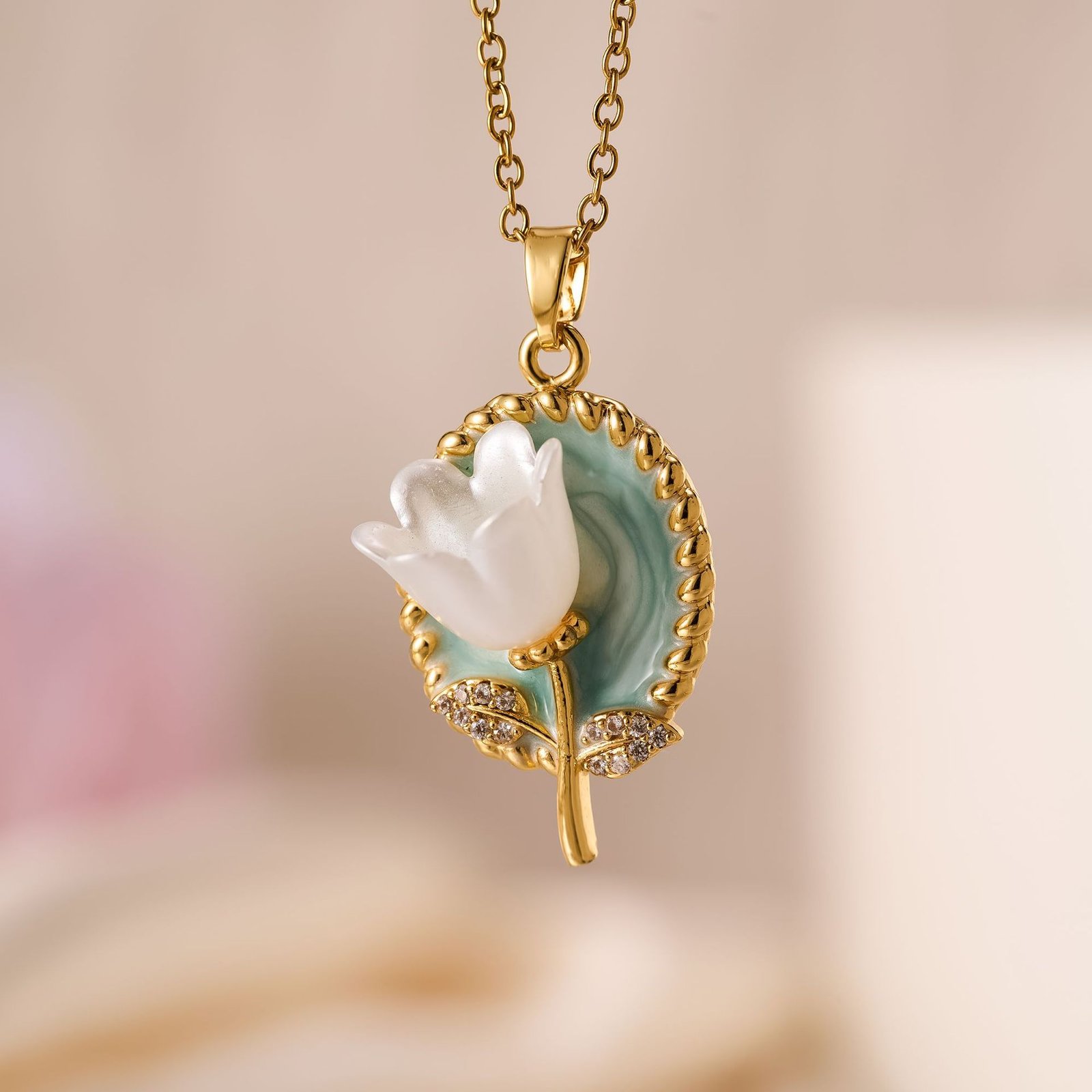 White Tulip Medallion Necklace - Image 5