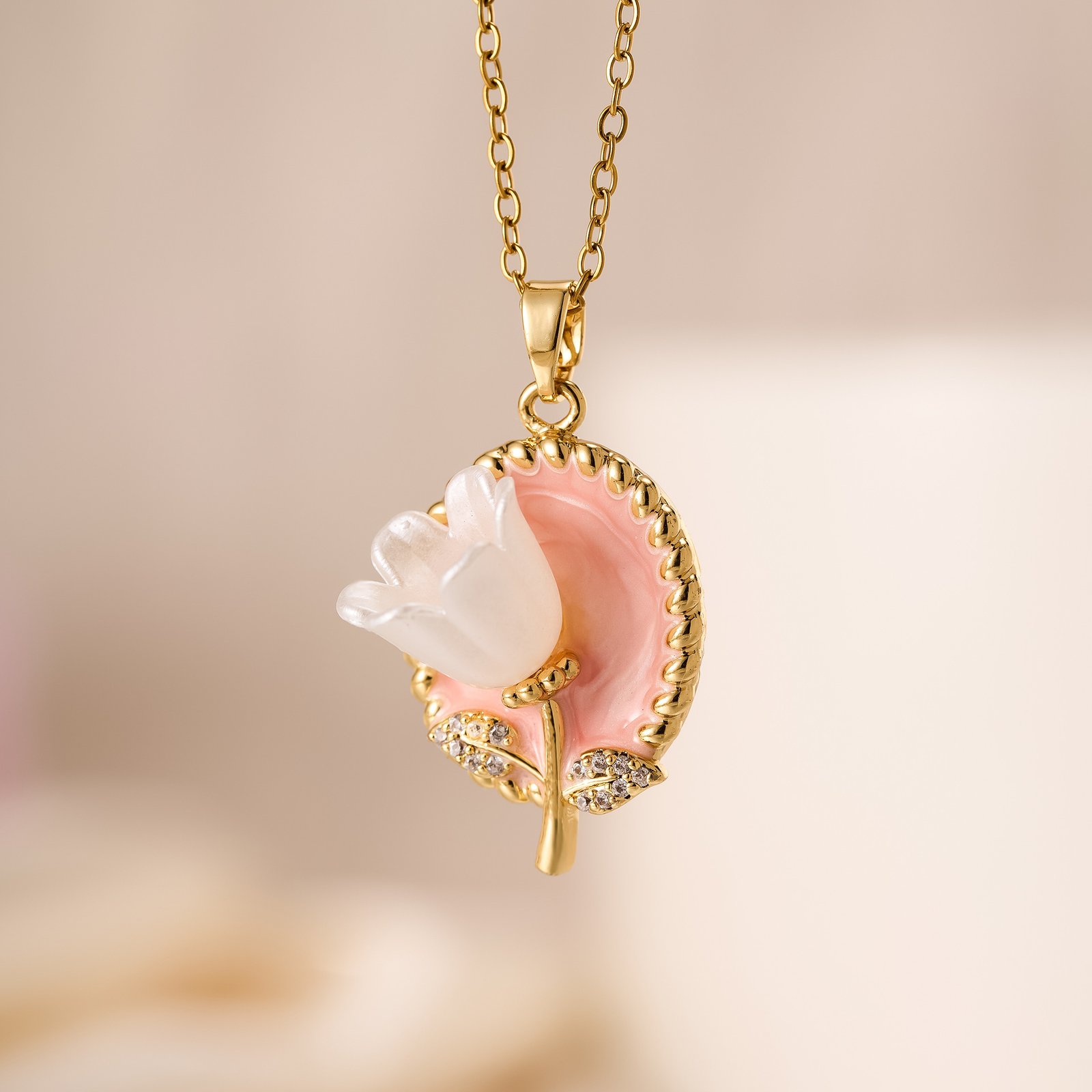 White Tulip Medallion Necklace - Image 3