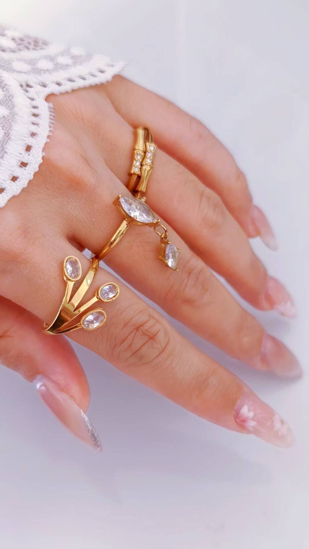 Blooming Branch Zircon Ring - Image 3