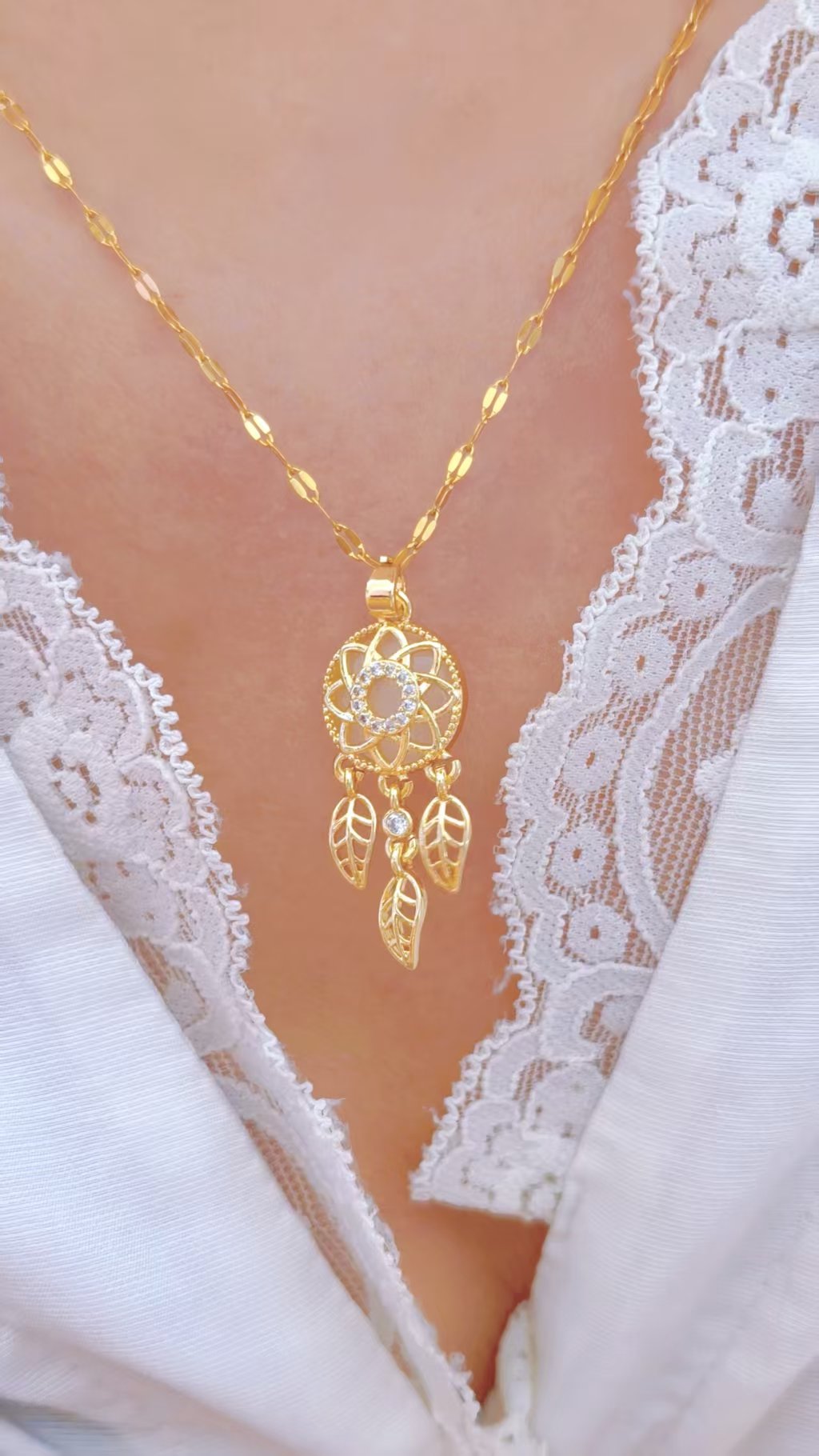 Dream Weaver Dreamcatcher Necklace - Image 4