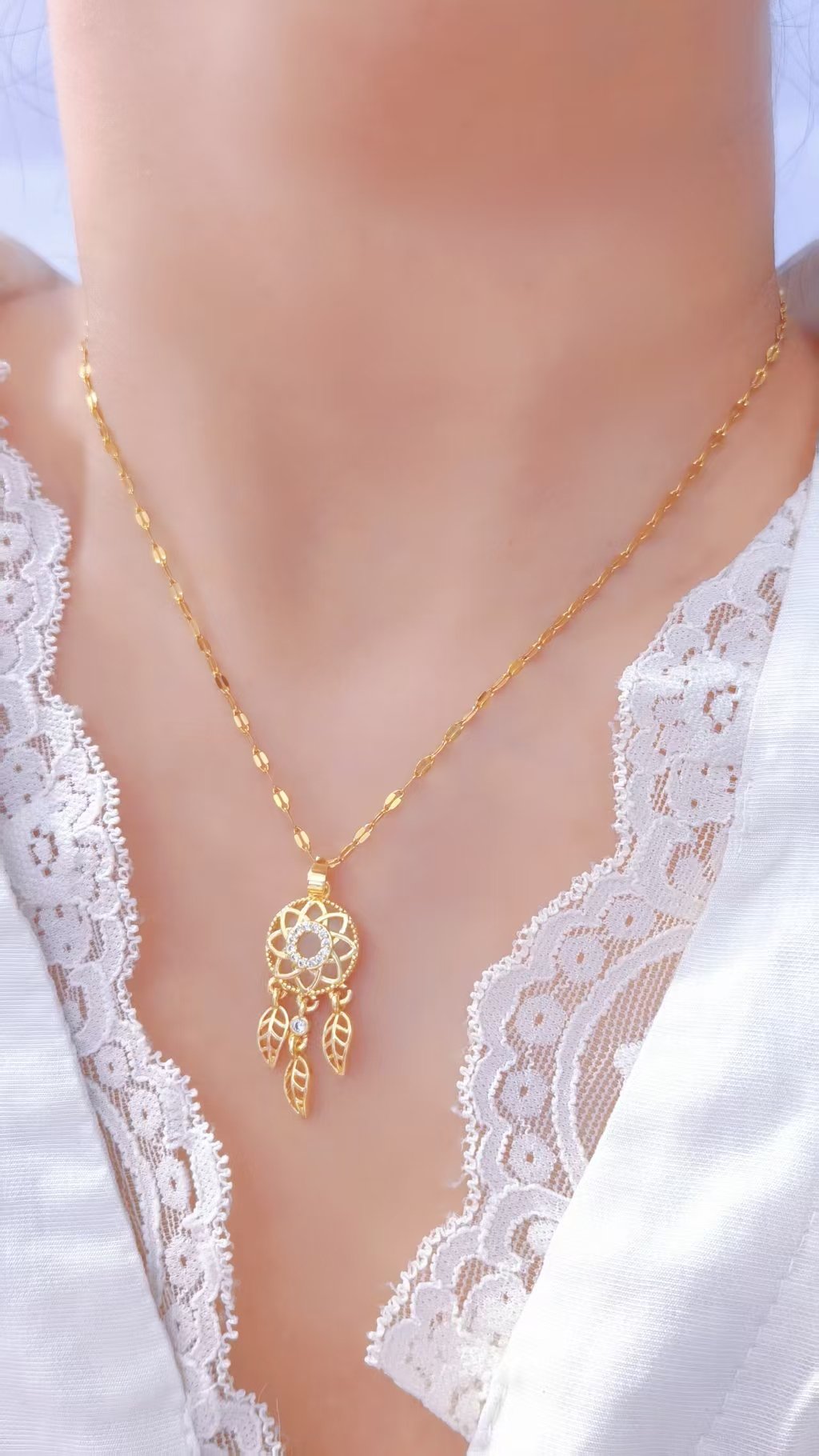 Dream Weaver Dreamcatcher Necklace - Image 3