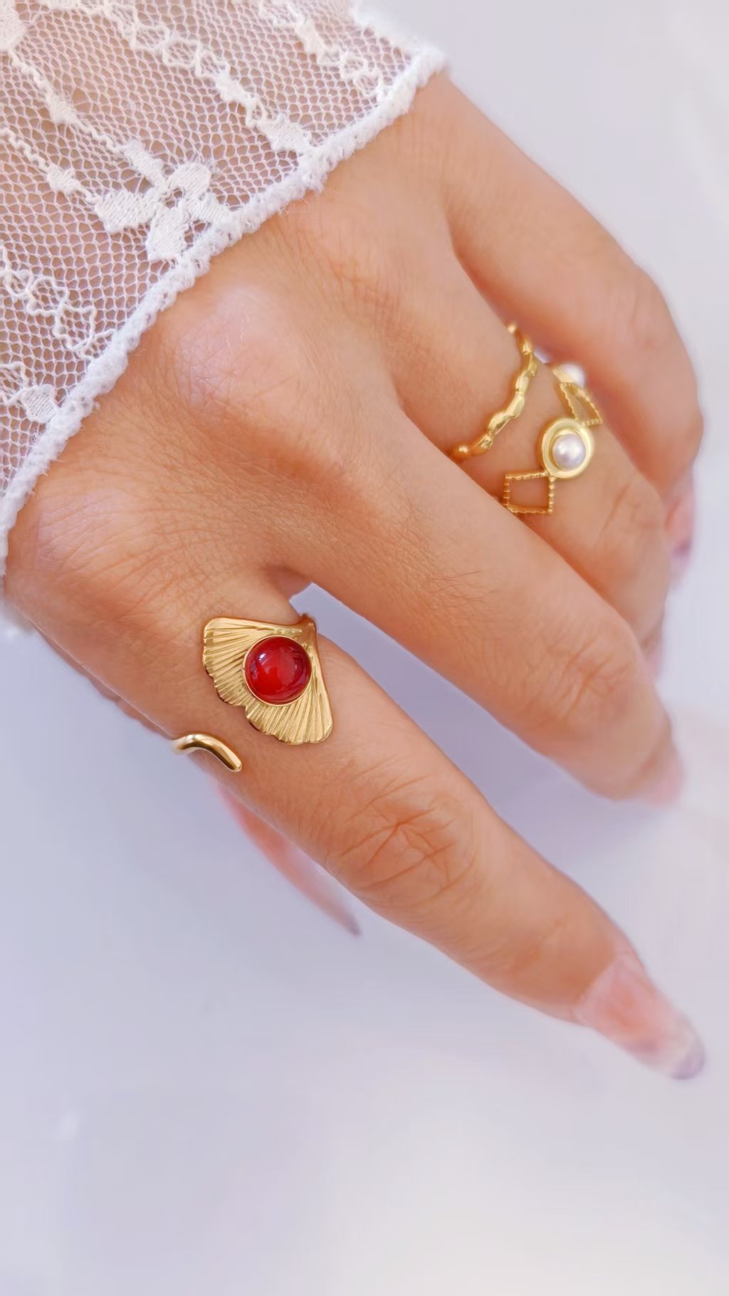 Ginkgo Muse Leaf Ring - Image 3
