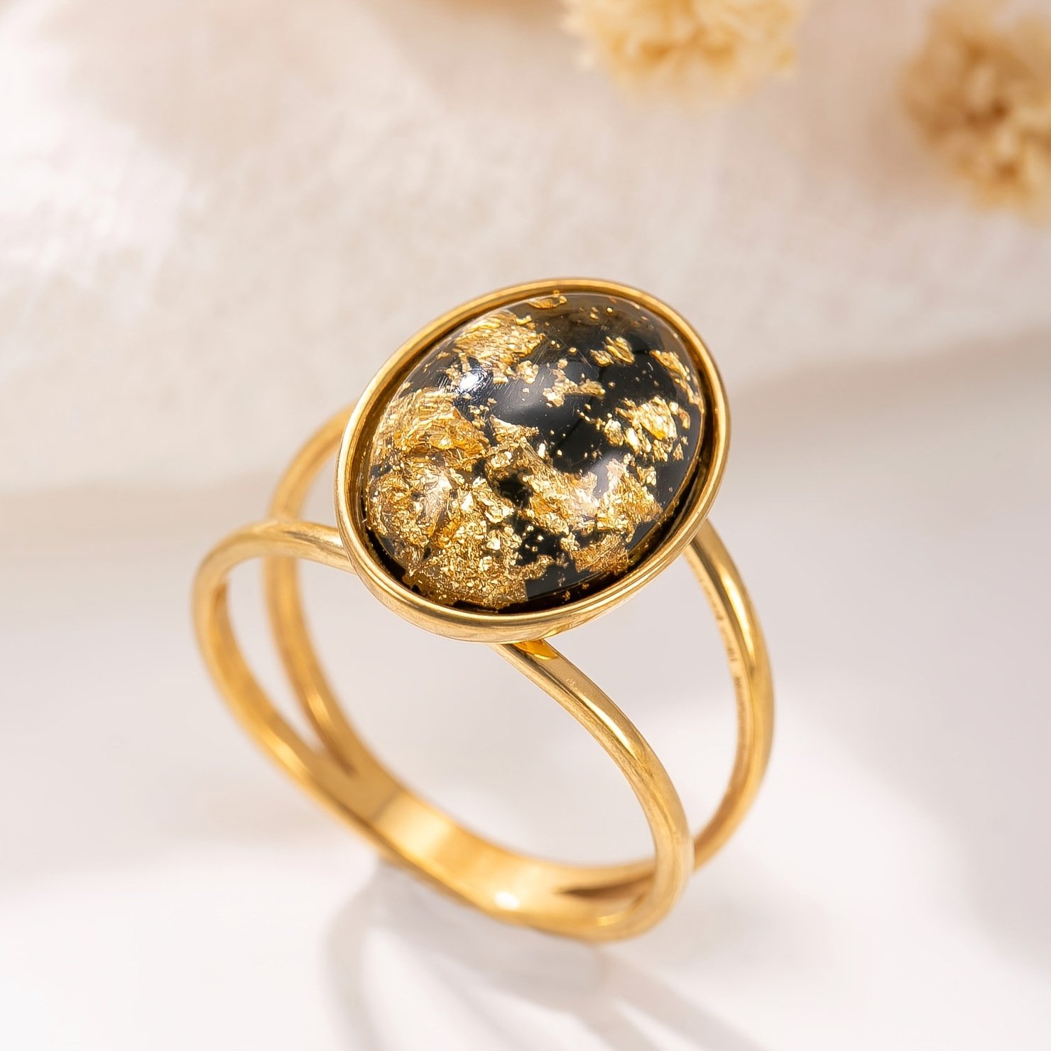 Gold Foil Oval Halo Ring - Image 7