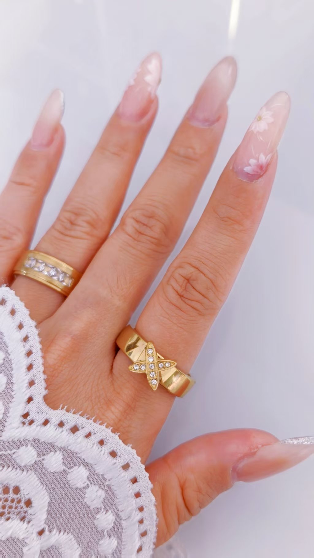 Pavé Cross Couple Rings - Image 3