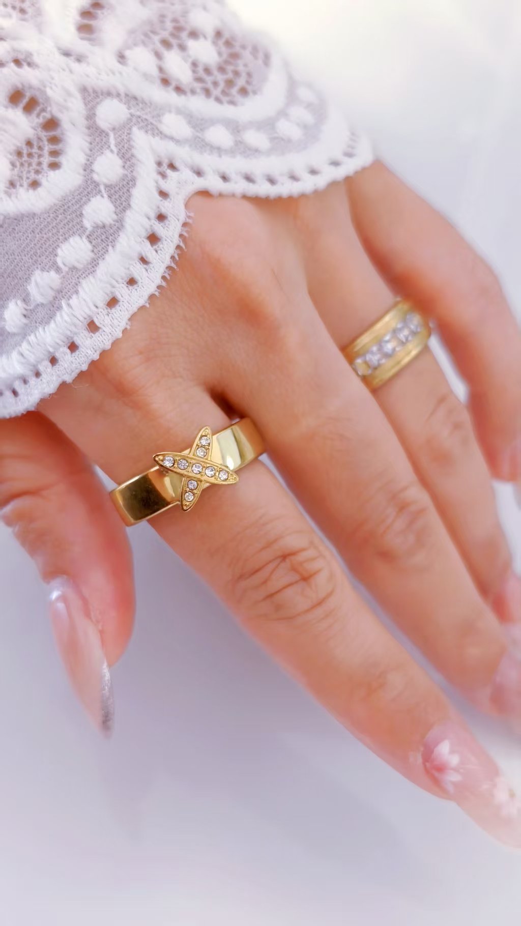 Pavé Cross Couple Rings - Image 2
