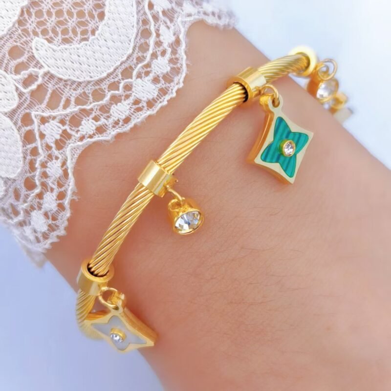 Star Charm Twisted Cable Cuff