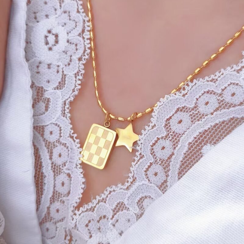 Star Tilea Bead Chain Necklace