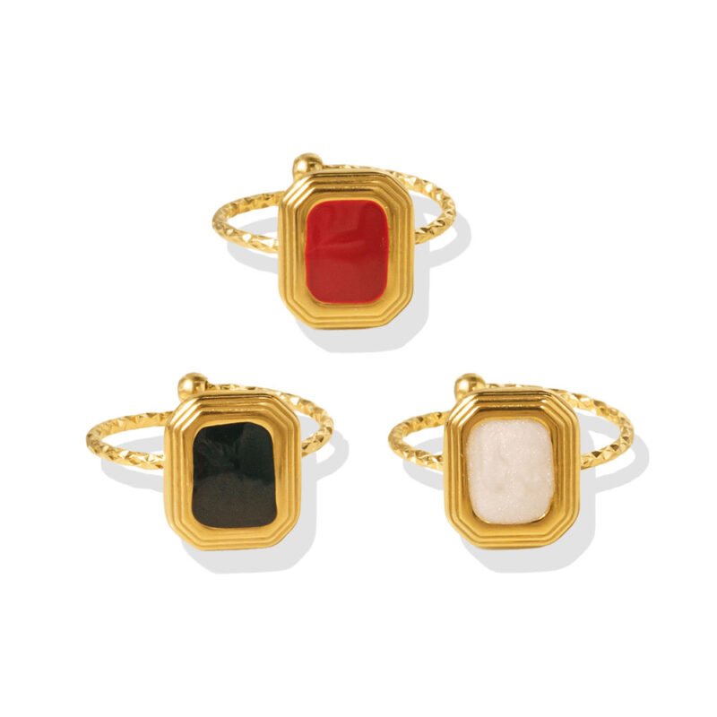 Vintage Frame Emerald-Cut Ring