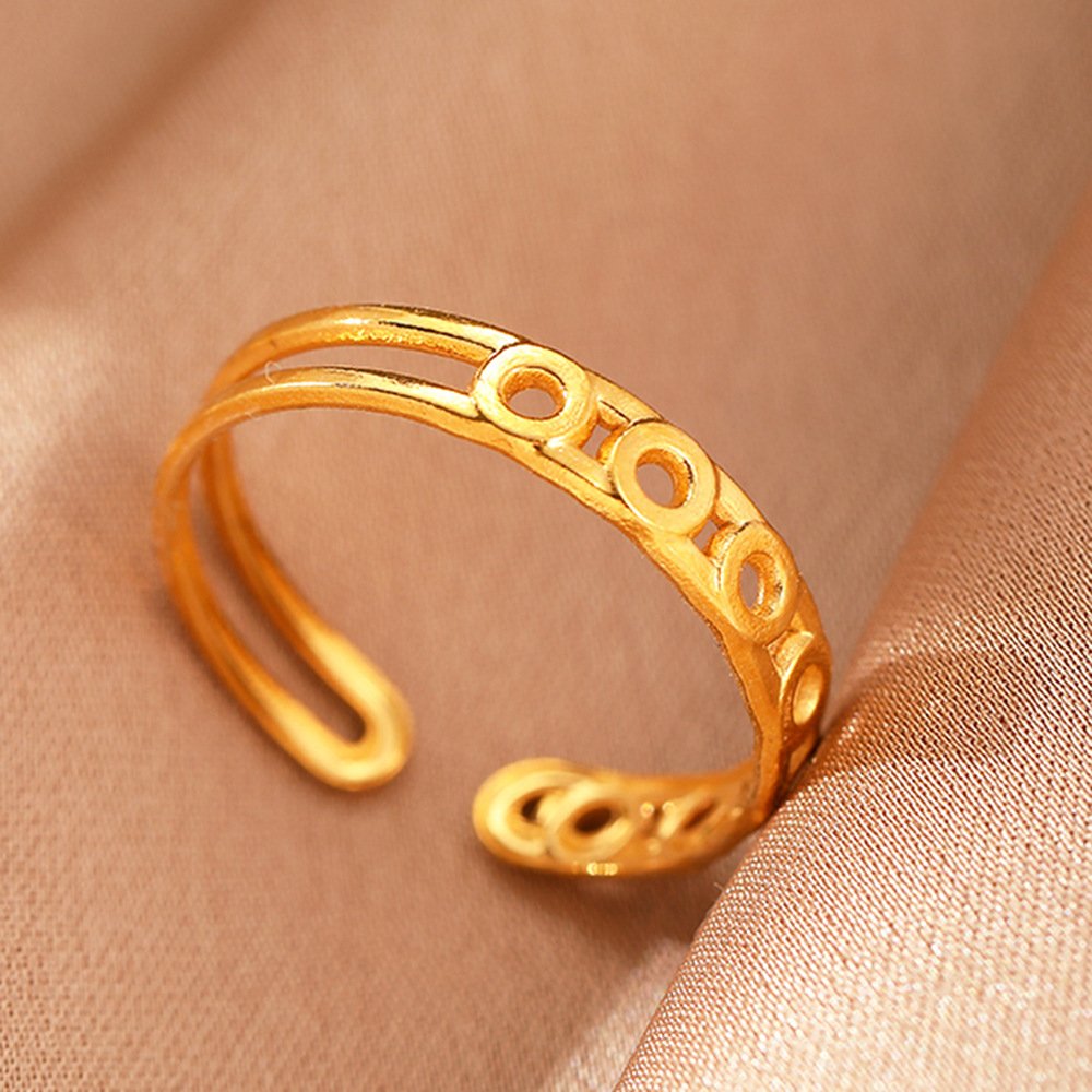 Circle Trail Cutout Open Ring - Image 2