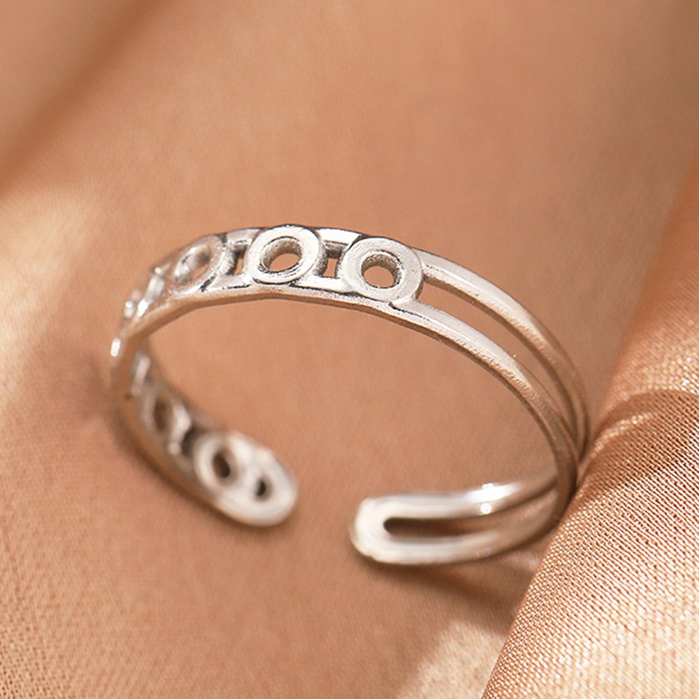 Circle Trail Cutout Open Ring - Image 3