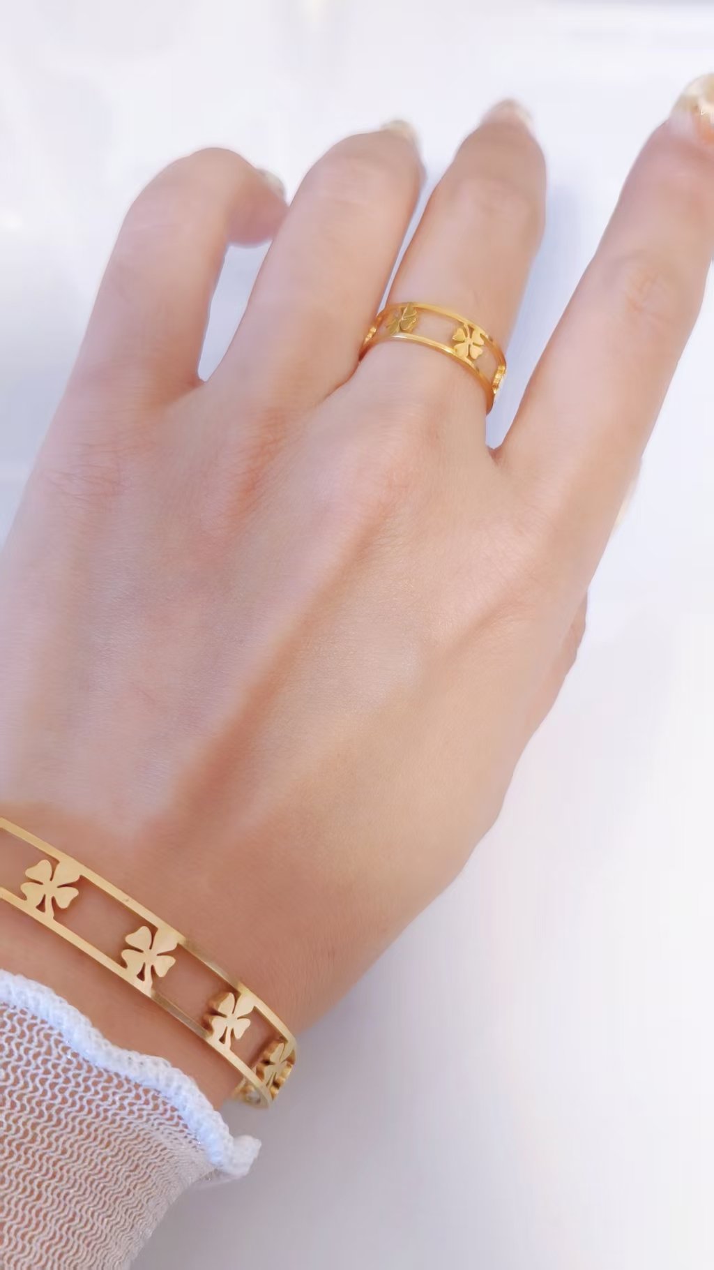 Fortune's Trail Clover Bangle & Ring Set - Image 3