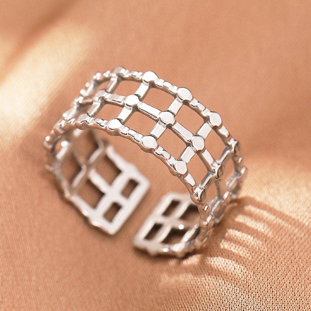Garden Gate Lattice Cage Ring - Image 5