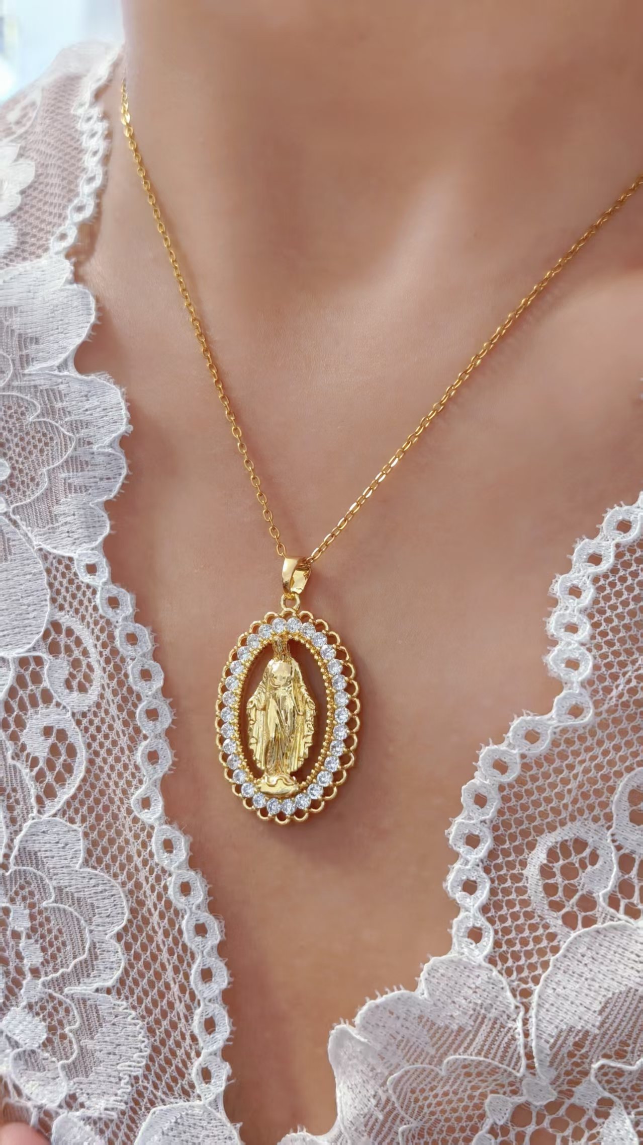 Vintage Oval Blessing Necklace - Image 5