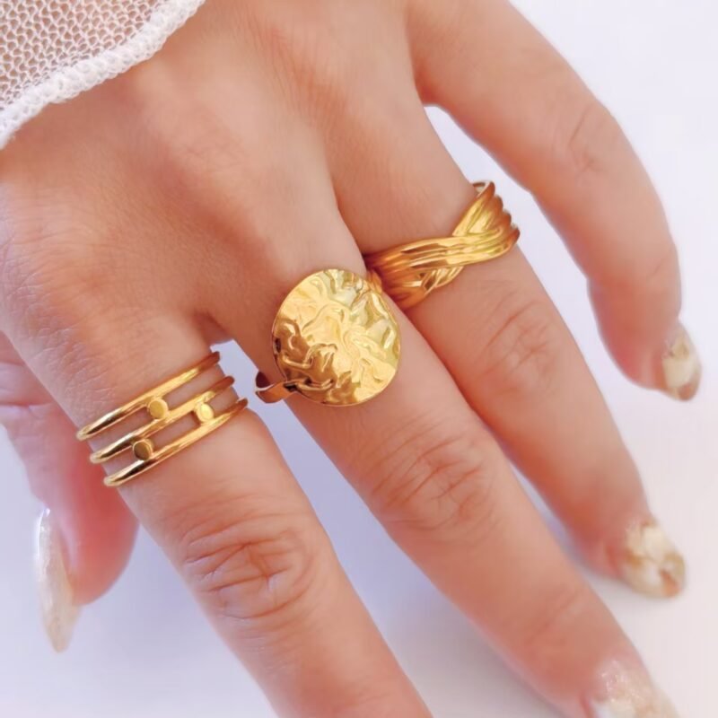 Woven Cross Ribbed Band Ring