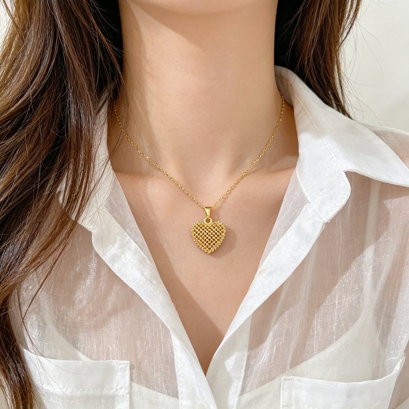 Woven Heart Necklace & Earring Set - Image 3