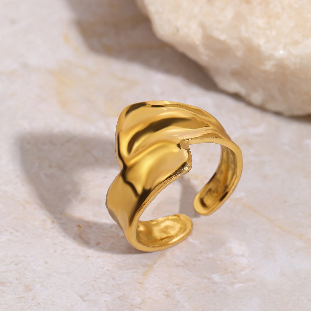 Folded Ribbon Crinkled Metal Wrap Ring - Image 2