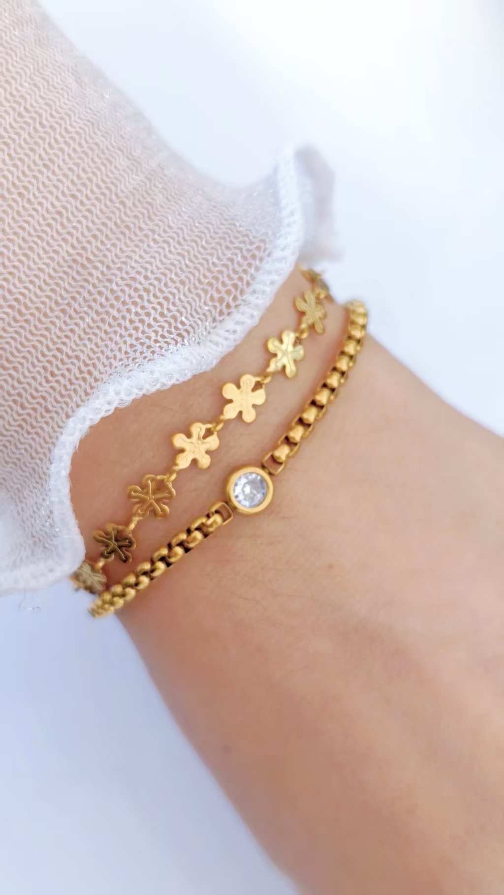 Golden Blossom Link Bracelet - Image 3