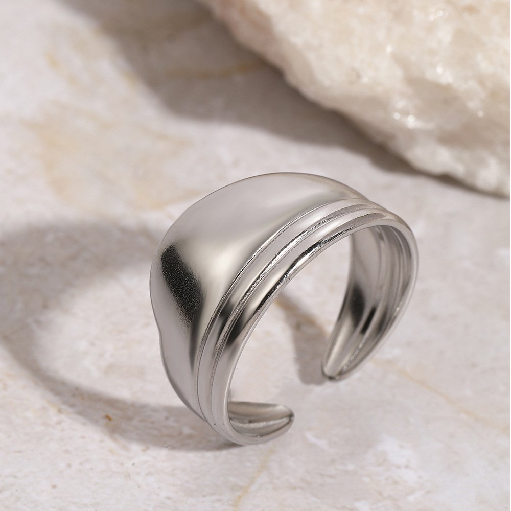 Liquid Gold Smooth Drape Cuff Ring - Image 5