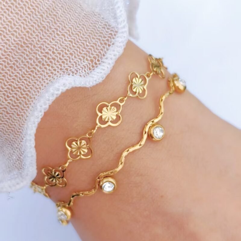 Lucky Clover Lace Bracelet