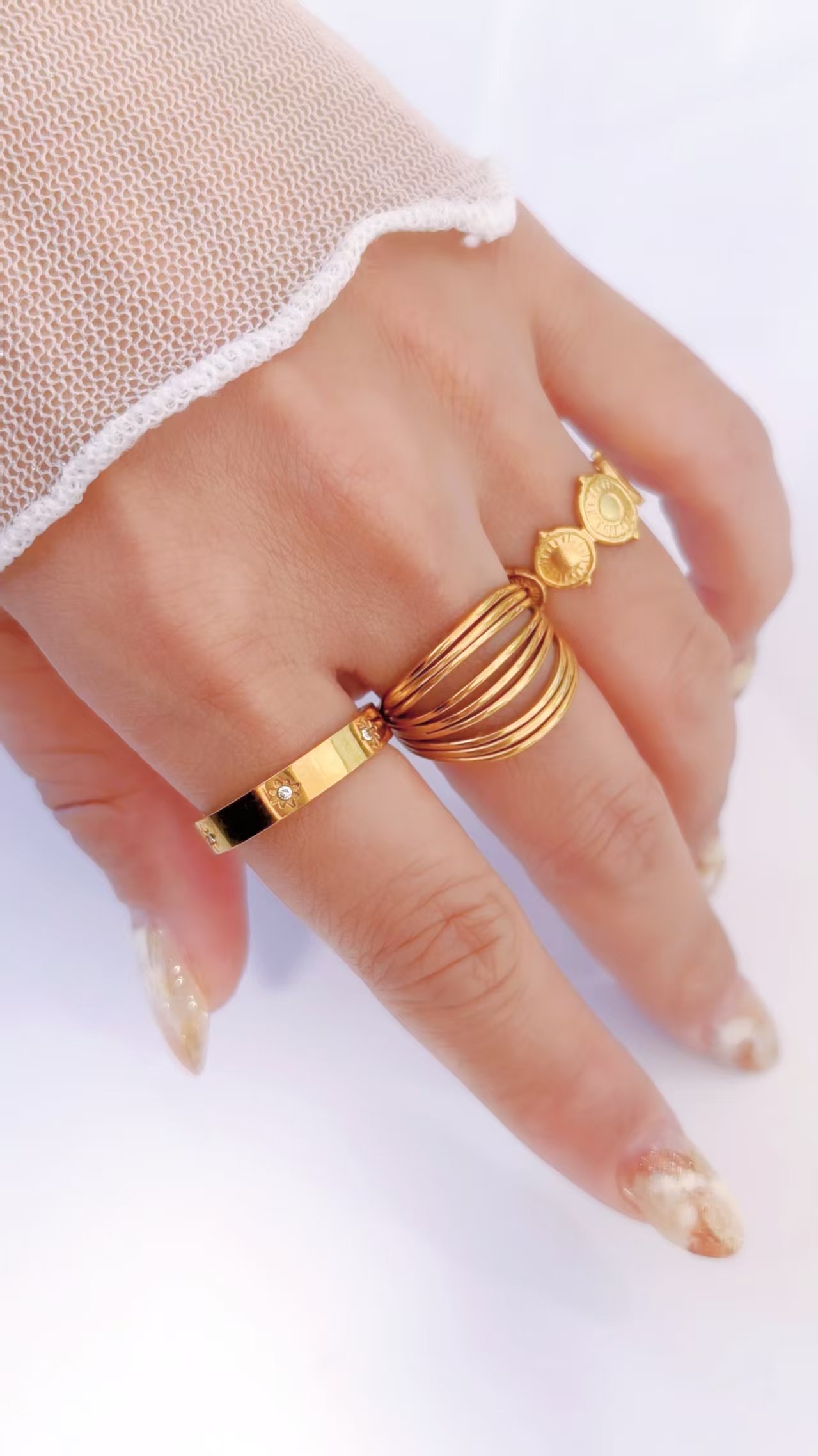 Nine Line Smooth Wire Wrap Ring - Image 2
