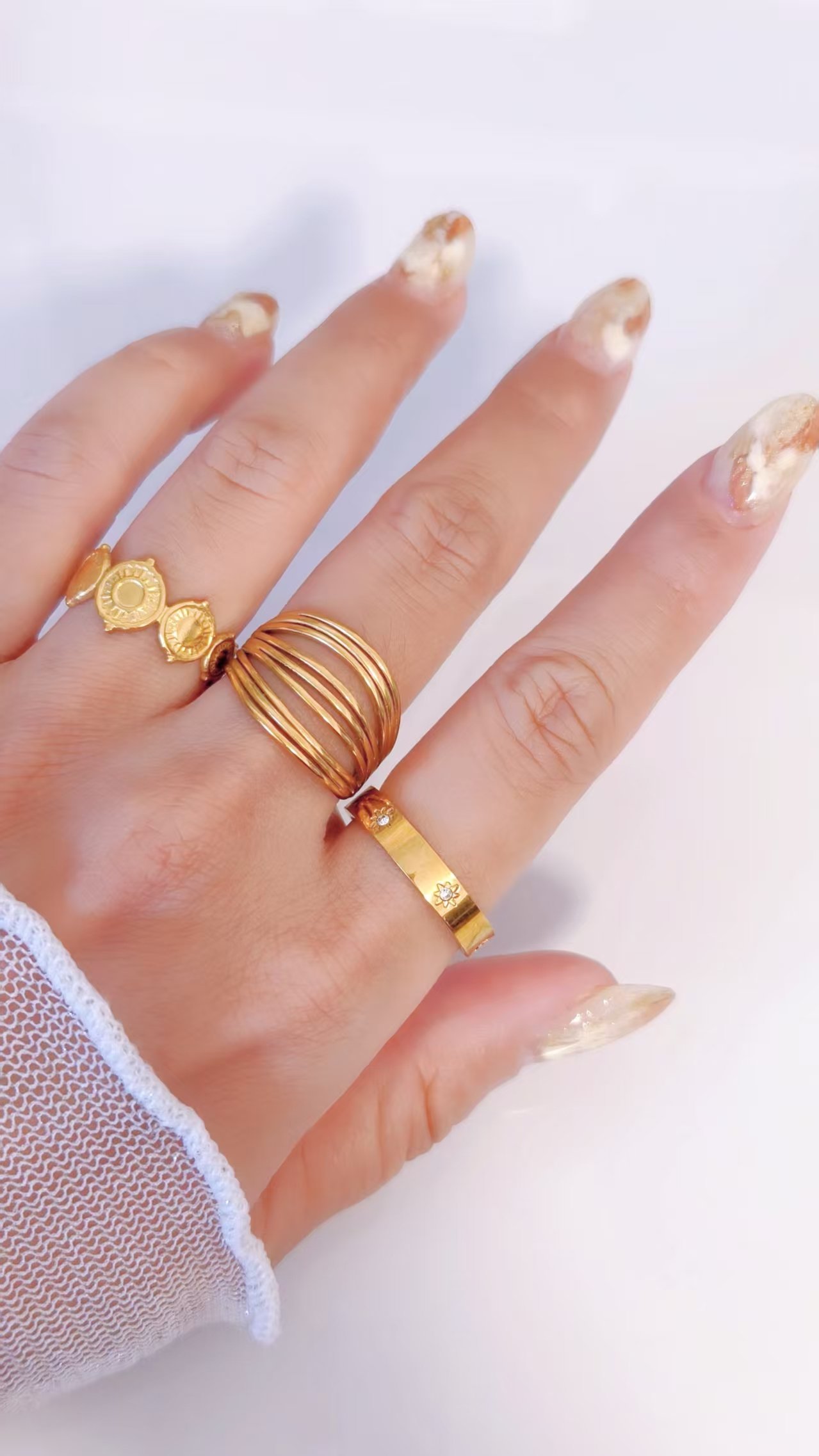 Nine Line Smooth Wire Wrap Ring - Image 3