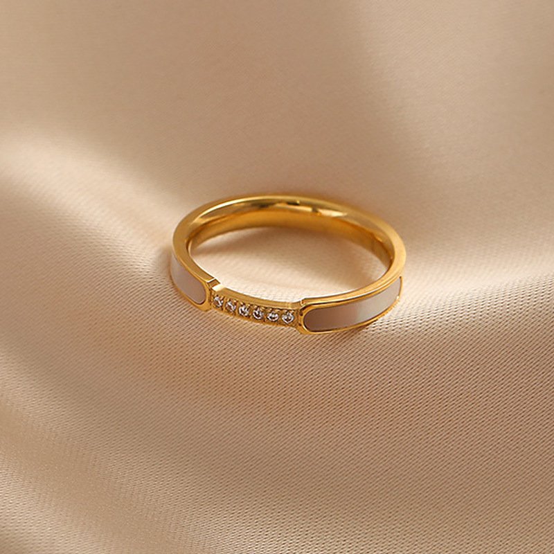 Pearlescent Shell Zircon Band Ring - Image 4