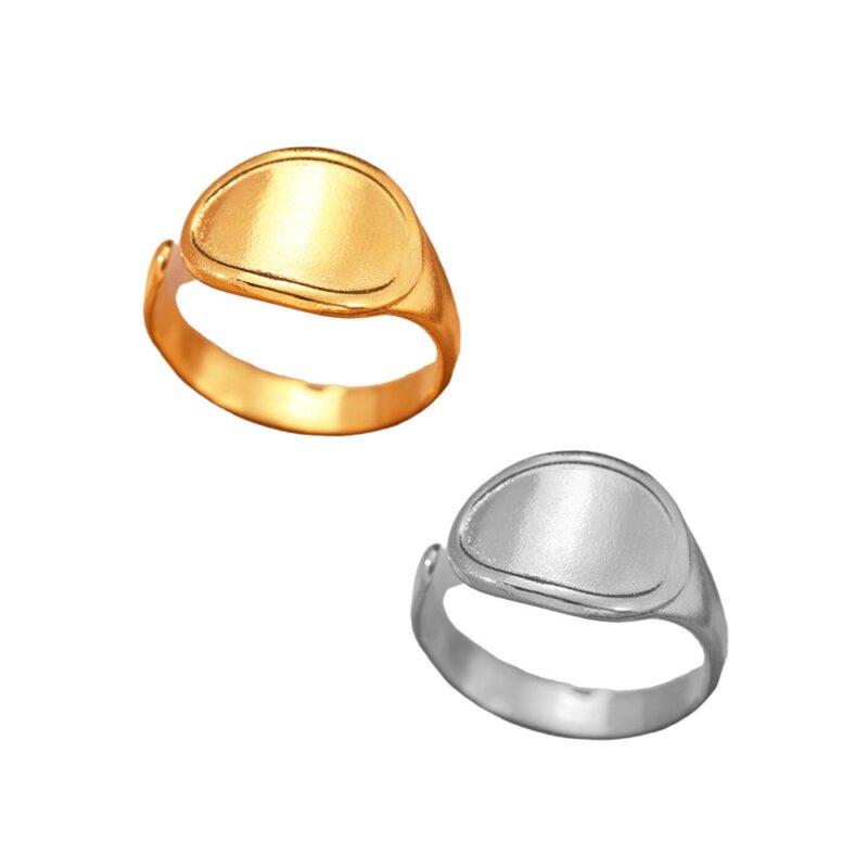 Pebble Signet Oval Shield Ring