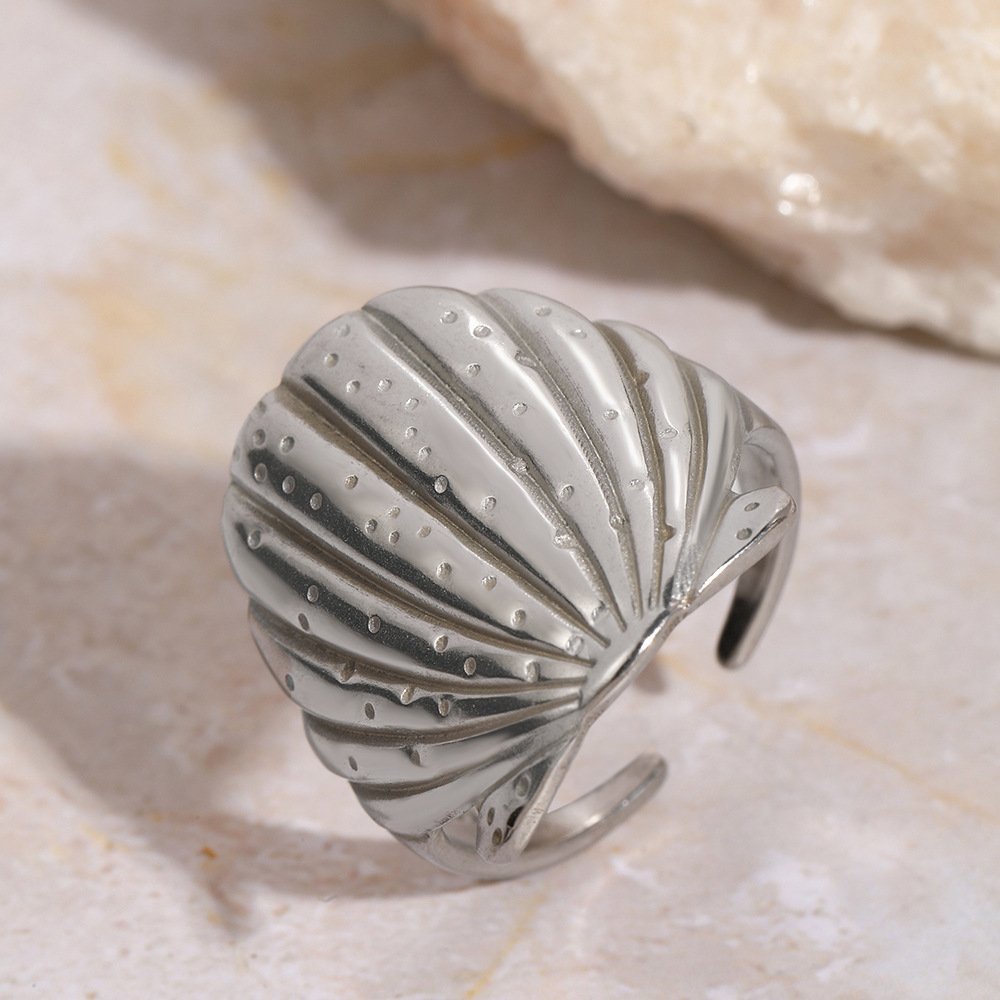 Scallop Shell Statement Seashell Ring - Image 3