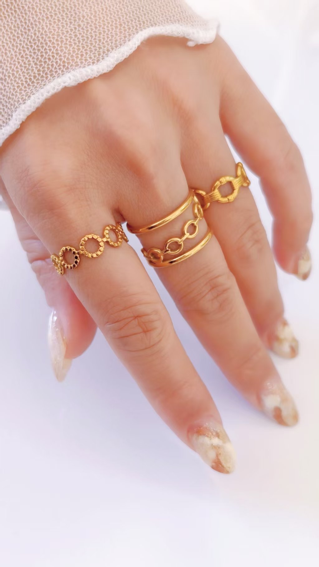 Slanted Link Layered Chain Ring - Image 2